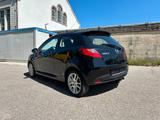 Mazda 2 1.5 102PS SPORTS !VOLL! TÜV-NEU TOP-HISTORIE - gebrauchte Mazda 2 aus dem Jahr 2011