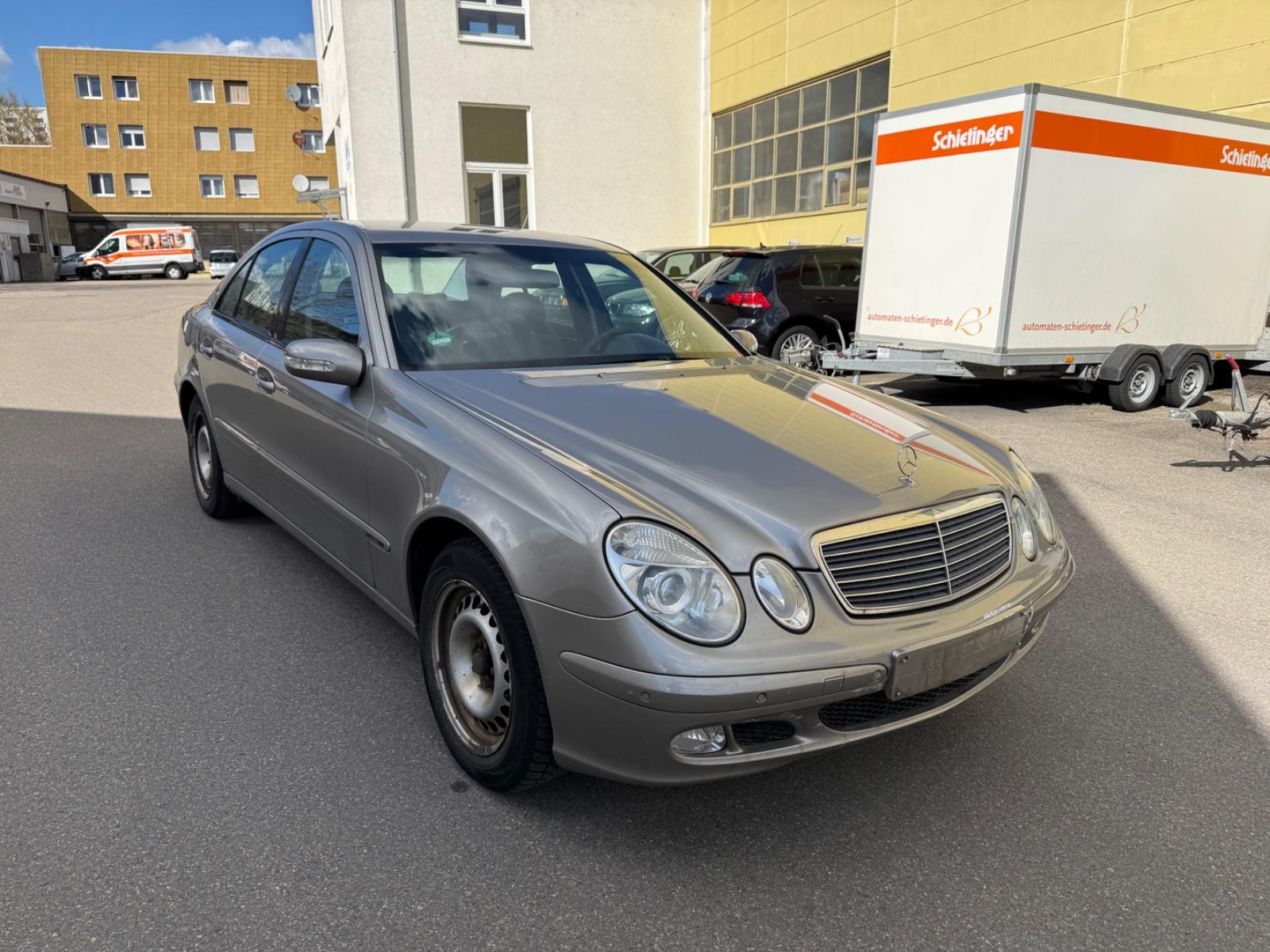 Mercedes-Benz E 200  Kompresso TÜV 3/2027
