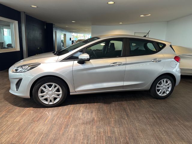 Fahrzeugabbildung Ford Fiesta Cool & Connect*NAVI*SHZ*CarPlay*TEMPOMAT