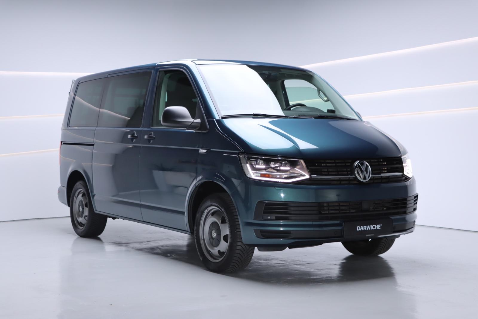 Volkswagen T6 Multivan DSG ACC LED Navi Bett Standheiz. AHK