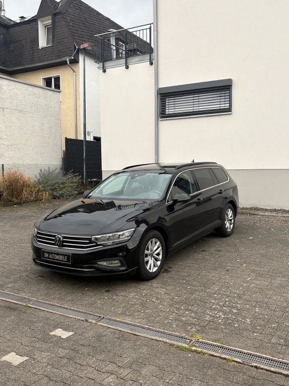 Image of Volkswagen Passat Variant