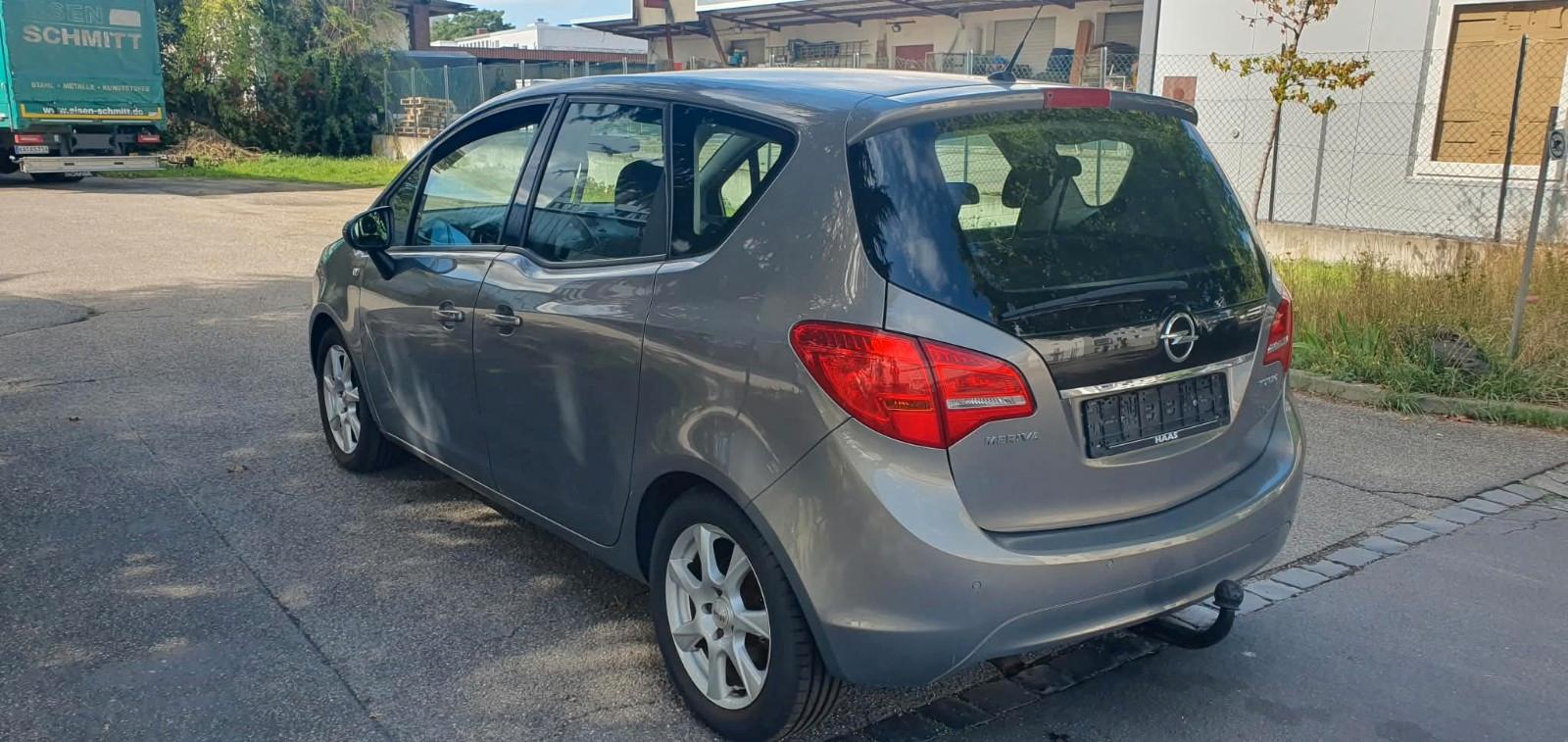 Opel Meriva B Edition