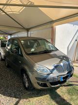 Lancia MUSA 1.3 Multijet - Lancia MUSA mit Halbautomatikschaltung