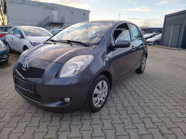 Toyota Yaris 1.3 Team+2.HAND+KLIMA+PDC