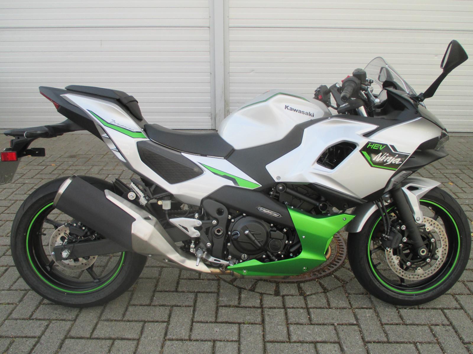 Kawasaki Ninja7 Hybrid