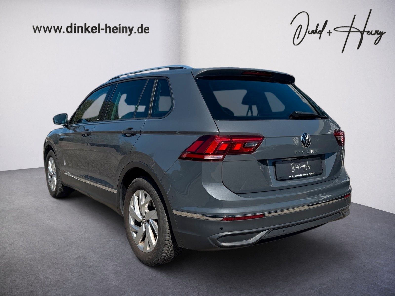 Fahrzeugabbildung Volkswagen Tiguan Life ACTIVE 1.5 TSI