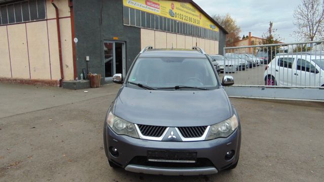 Mitsubishi Outlander 2.2 DI-D Intense