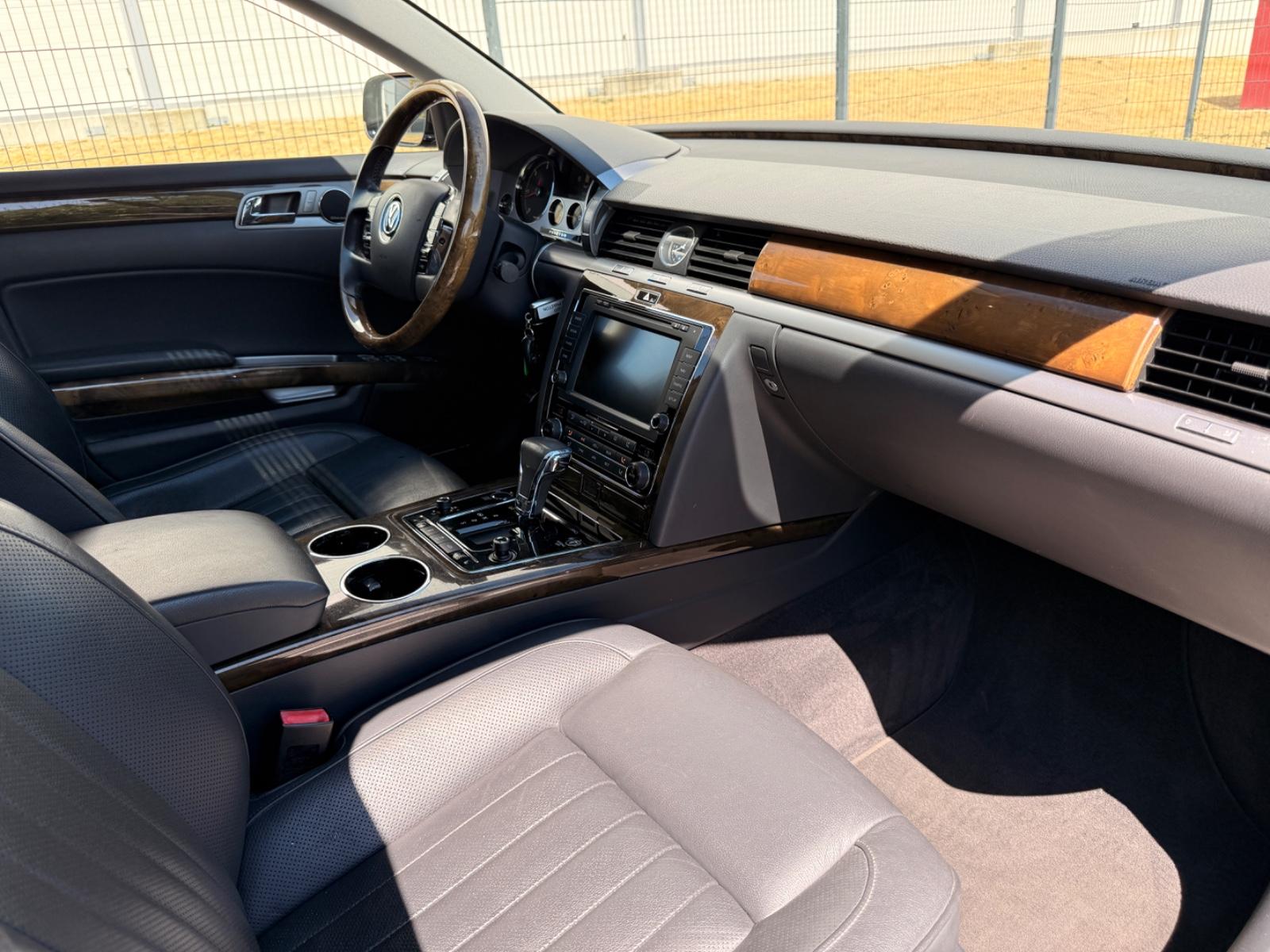 Volkswagen Phaeton 3.0 V6 TDI 5-Sitzer 4Motion*Exclusive*