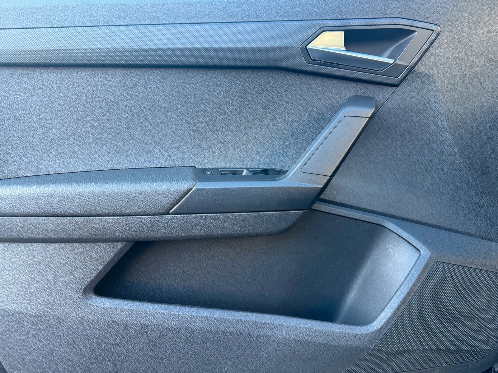 Fahrzeugabbildung SEAT Arona Style 1.0 TSI