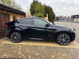 BMW X6 xDrive40d M-Paket Head-UpSoft-Close 360Kamera - blaue BMW X6