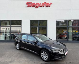 Volkswagen Passat Variant - 1
