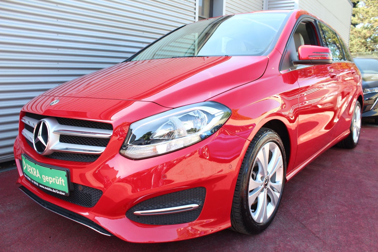 MERCEDES-BENZ B 160 URBAN AUTOMATIK KLIMA NAVI PDC KAMERA 1.Hd