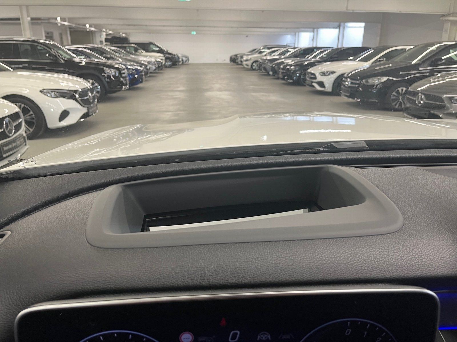 Fahrzeugabbildung Mercedes-Benz GLC 300 de 4M Avantgarde*AHK*Distronic*Pano*360*