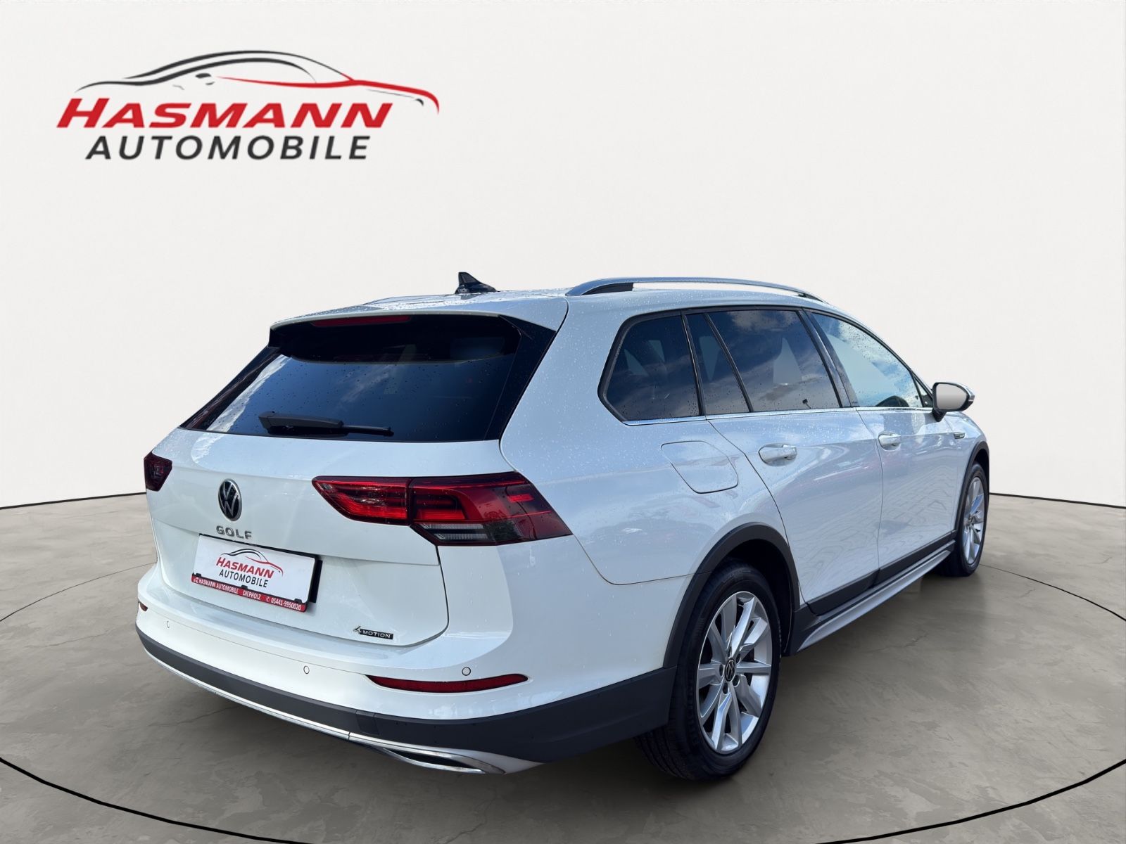 Golf VIII Variant Alltrack 4Motion*NAVI*1.HAND*