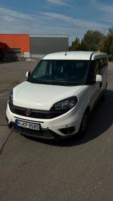 Fiat Doblo Maxi mit Schiebetür 