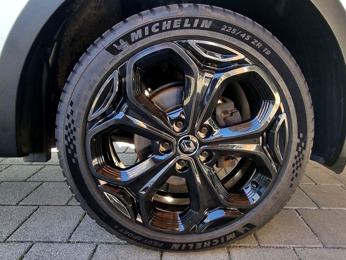 Fahrzeugabbildung Renault Kadjar Black Edition TCe 160 EDC