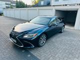 Lexus ES 300h Style Edition Premium-Hybridlimous - Lexus ES-Serie Gebrauchtwagen