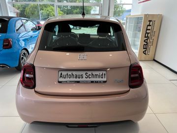 Bild 7 Fiat 500e Icon
