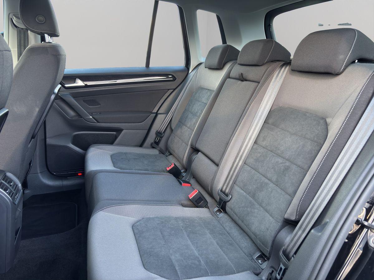 Volkswagen Golf Highline 1,5 TSI DSG +AHK+NAVI+, миниатюра 13