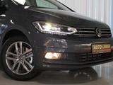 Volkswagen Touran 1.5 TSI ACT ACC/AHK/CAM/7S. - Volkswagen Touran mit Benzin-Antrieb: Kombi, Automatik
