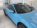 Porsche Taycan 4S Approved Garantie  - blaue Porsche Taycan