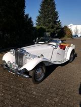 Andere MG TD Roadster - aus 1952: Roadster