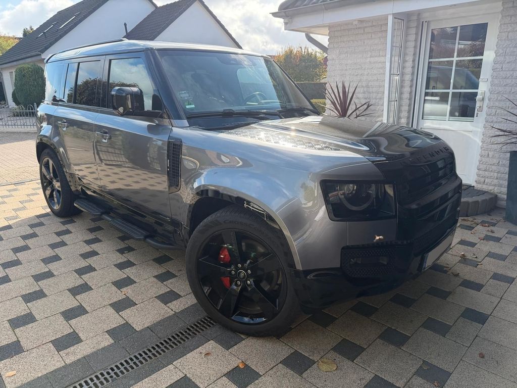 Image of Land Rover Defender
