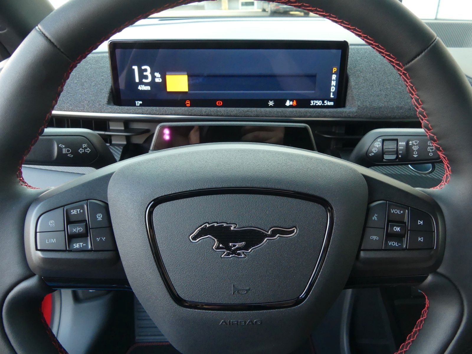 Fahrzeugabbildung Ford Mustang Mach-E Premium Tech.-Paket*360° Kamera*