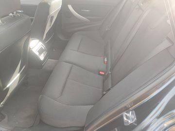 BMW 320 - 12