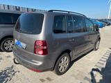 Volkswagen Touran Trendline 1.6, AHK, 7 Sitzte, Bi-Xenon - gebrauchte VW Touran aus dem Jahr 2007