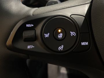 Bild 12 Opel Corsa 1.2 Edition AT8/SHZ+LHZ/PDC v+h+CAM/Allwet