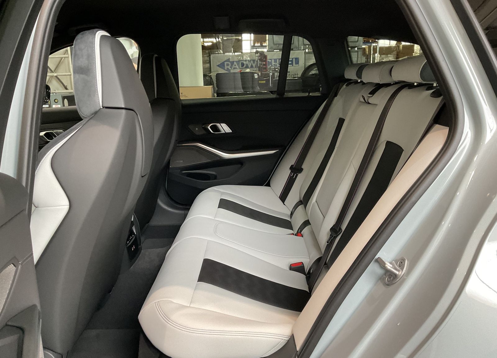 Fahrzeugabbildung BMW M3 Competition |elektr. Sitze mit Memory-Fkt. |H