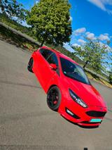Ford Focus 1,5l turbo sport race red - Ford Focus: Turbo