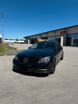 Mercedes-Benz W204 C220 CDI Limousine - Mercedes-Benz C 220 mit Benzin-Antrieb: Limousine