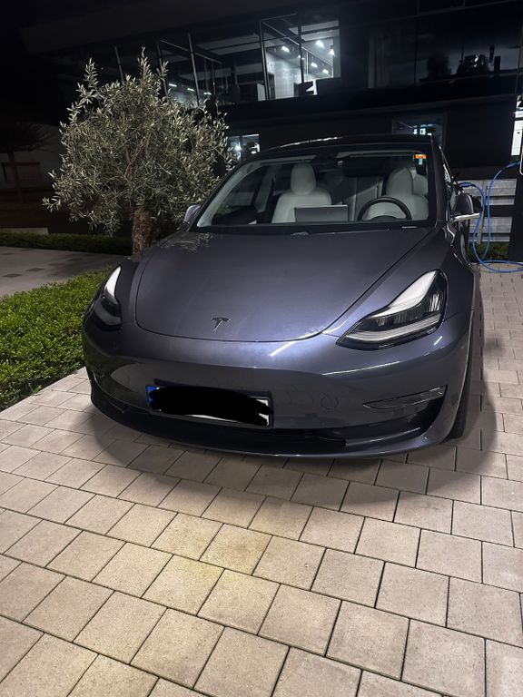 Image of Tesla Model 3
