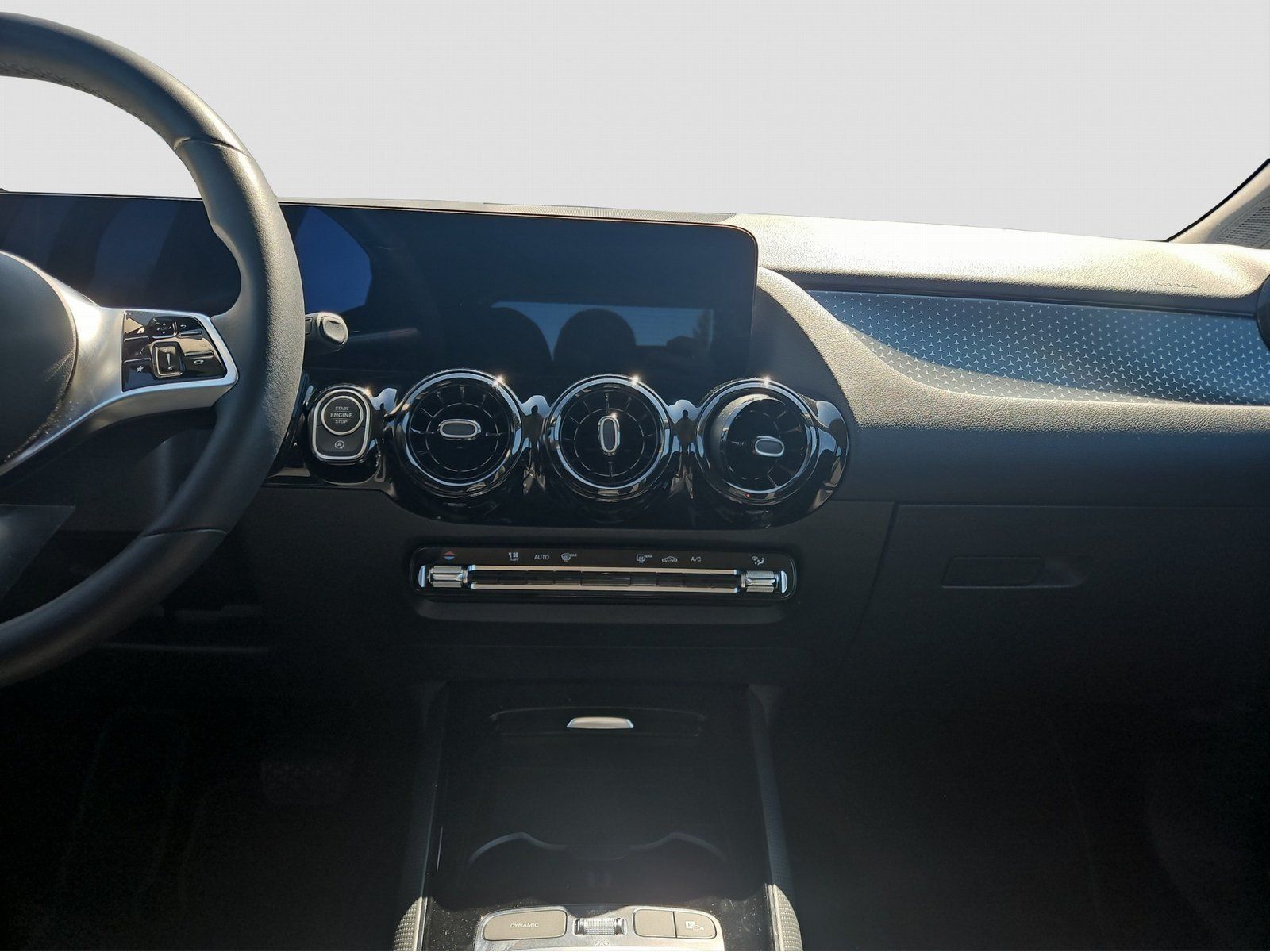 Fahrzeugabbildung Mercedes-Benz GLA 200