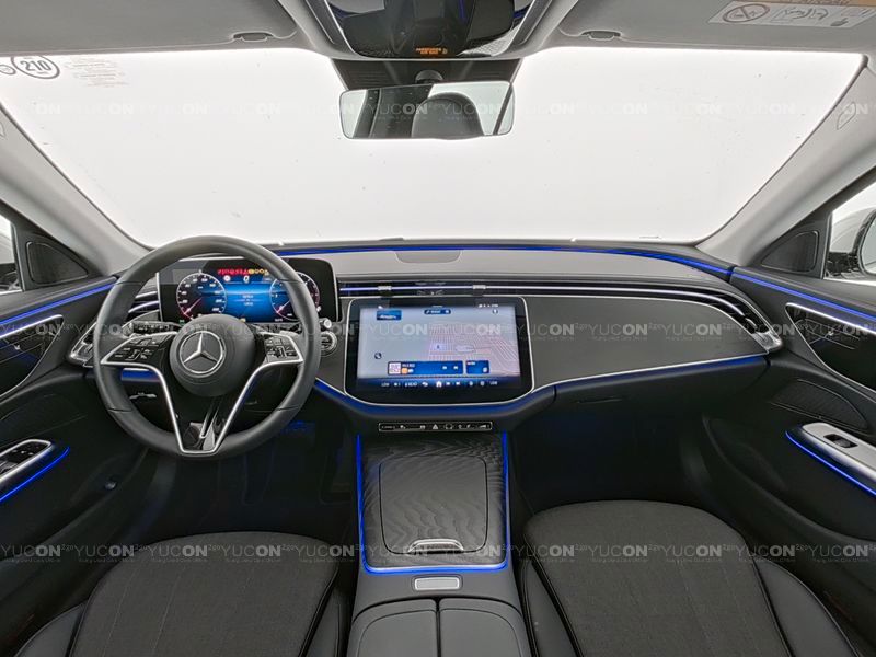 Mercedes-Benz E 220 d T Avantgarde+MBUX+Ambiente+LED+Wide+AHK imagem 3