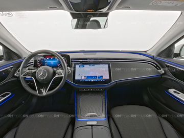 Mercedes E 220 - 3