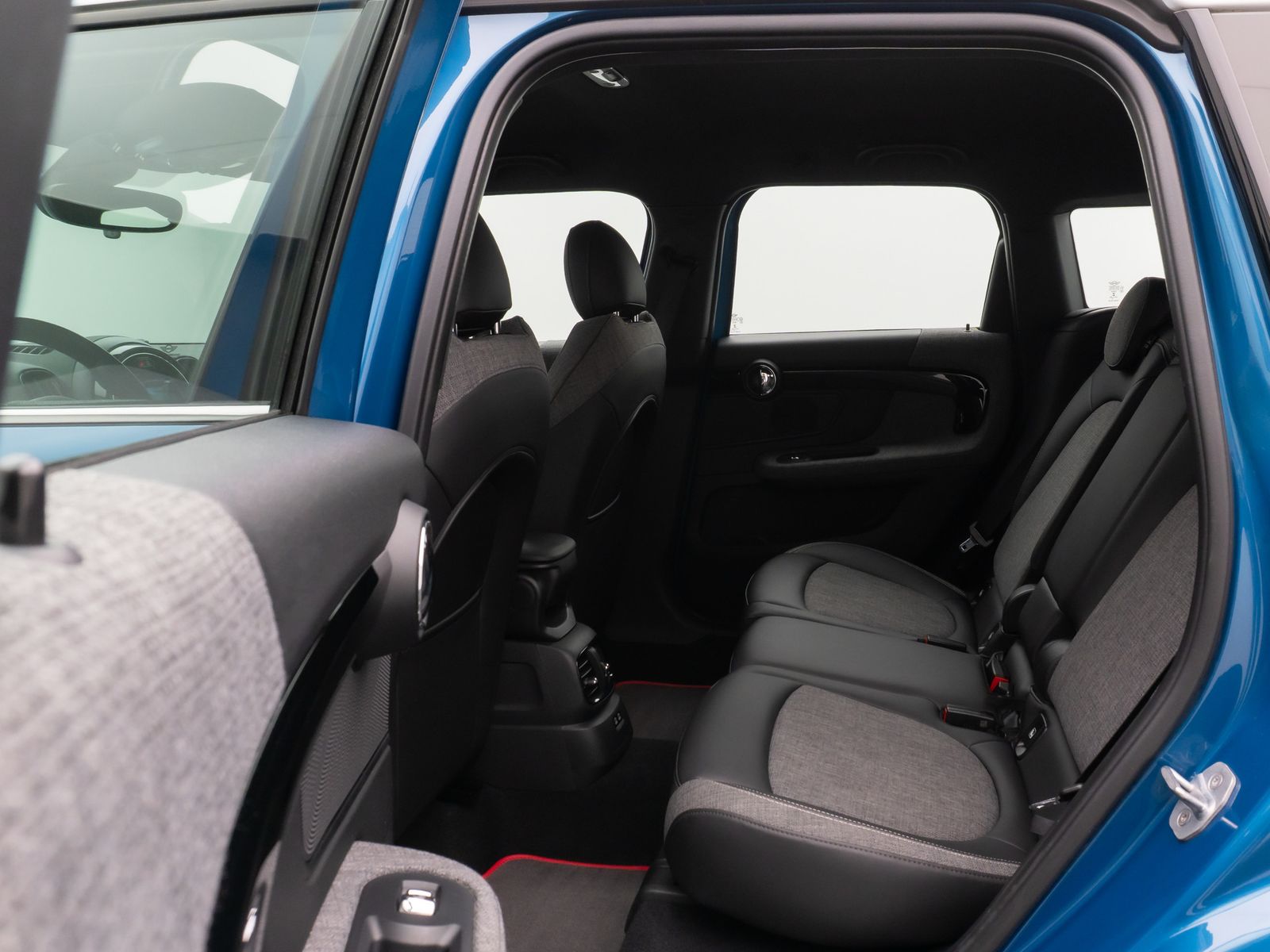 Fahrzeugabbildung MINI Countryman D (Cooper) JC Works All4 AHK Kamera