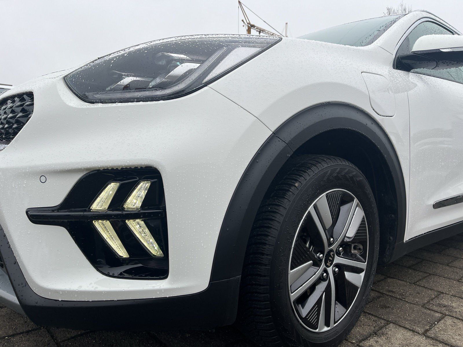 Fahrzeugabbildung Kia Niro Vision Plug-in Hybrid