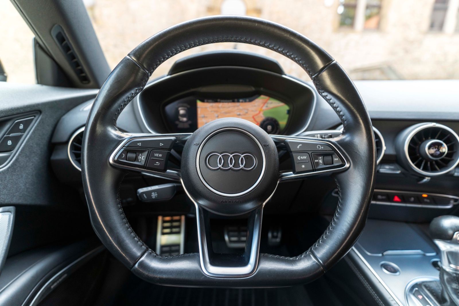 Fahrzeugabbildung Audi TT Coupe 2.0TFSI S-Tronic KAM B&O LED QUATTRO