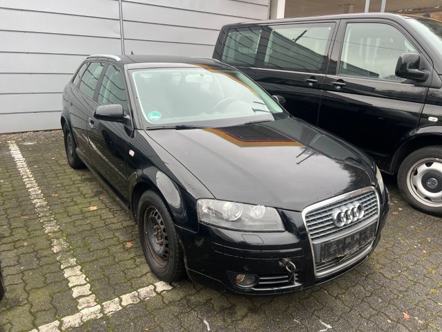 Audi A3 Sportback 1.8 TFSI Ambition MOTORSCHADEN