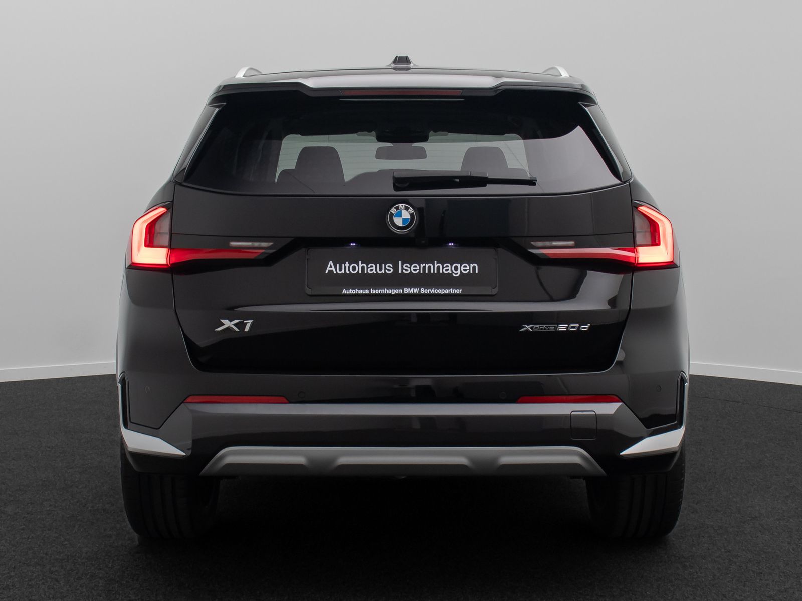 Fahrzeugabbildung BMW X1 xD20d xLine Kamera H/K AHK DAB Panorama 19"