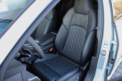 AUDI A6 Avant 45 TFSI quattro S LINE/ MATRIX LED/ B&O AUDI A6 Avant 45 TFSI quattro S LINE/ MATRIX LED/ B&O