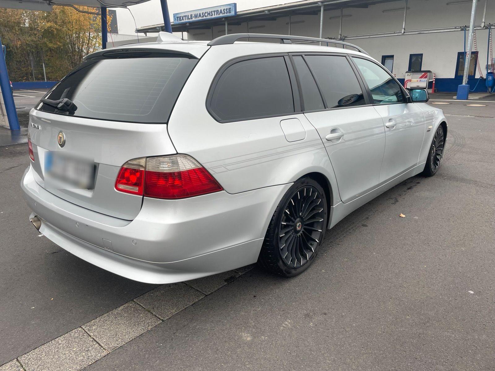 BMW 530 2007 — rear view