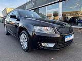 Skoda Octavia Combi 1.2 Ambition*Tempomat*1Hand - Skoda Octavia Gebrauchtwagen in Düsseldorf