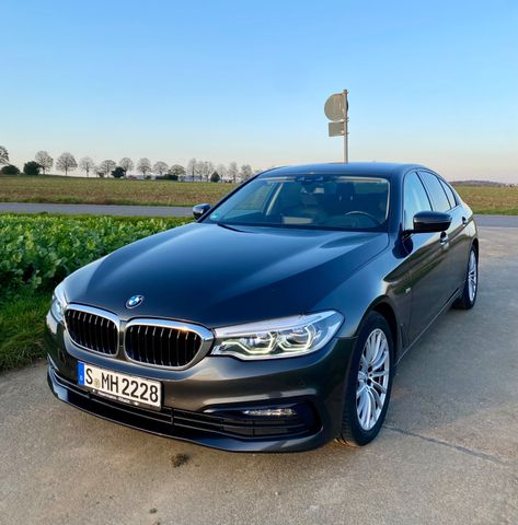 BMW 530ixDrive| Limousine| Sportline| Harman| HUD