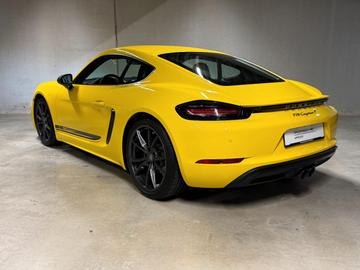 صورة 4 لـ 2019 Porsche CAYMAN
