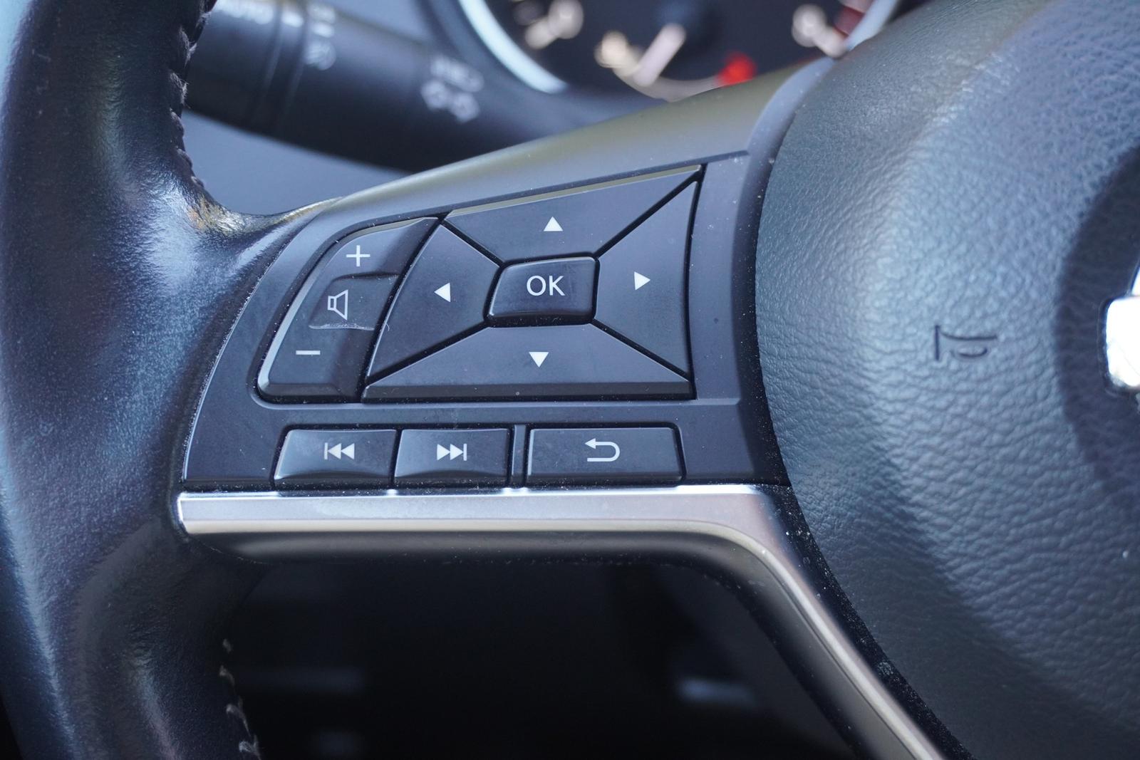 Nissan Qashqai 1.3 Tekna LED Navi Panorama 360° AHK