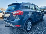 Ford Kuga Titanium Navi AHK Automatik Tempomat - Ford Kuga aus 2011 mit Diesel-Antrieb: Geländewagen